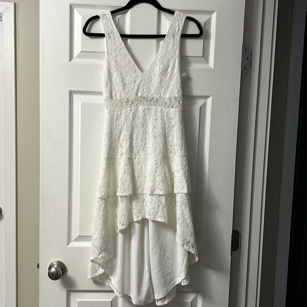 Lulu’s Lace High-Low Dress XS
